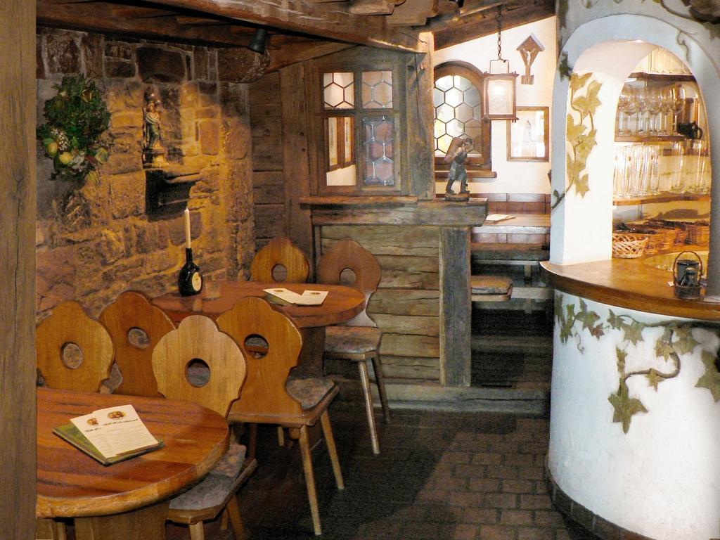 Hotel Till Eulenspiegel - Nichtrauchhotel - Garni Würzburg Dış mekan fotoğraf