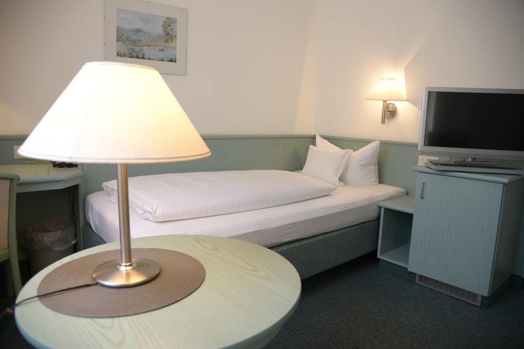 Hotel Till Eulenspiegel - Nichtrauchhotel - Garni Würzburg Dış mekan fotoğraf