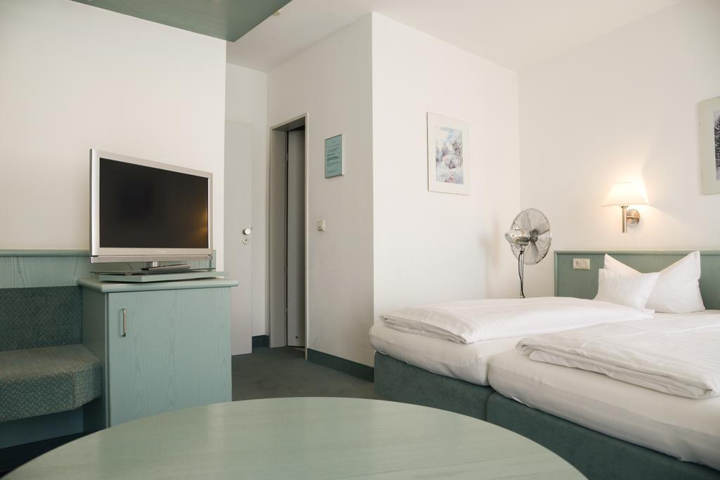 Hotel Till Eulenspiegel - Nichtrauchhotel - Garni Würzburg Dış mekan fotoğraf